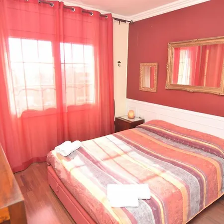 Apartment Homeholidaysrentals Maragall